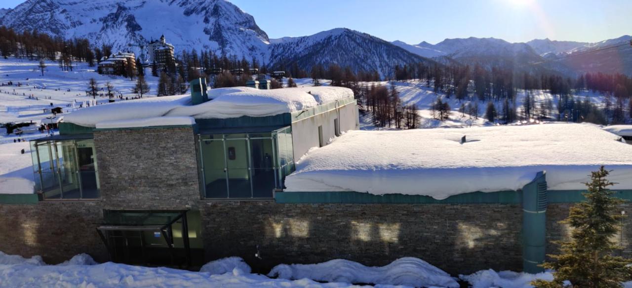 Teleo Vacanze - Villaggio Olimpico Di Colle Sestriere Exterior foto